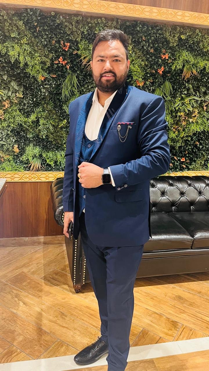 Mr Amandeep Owner Director Richa Trading